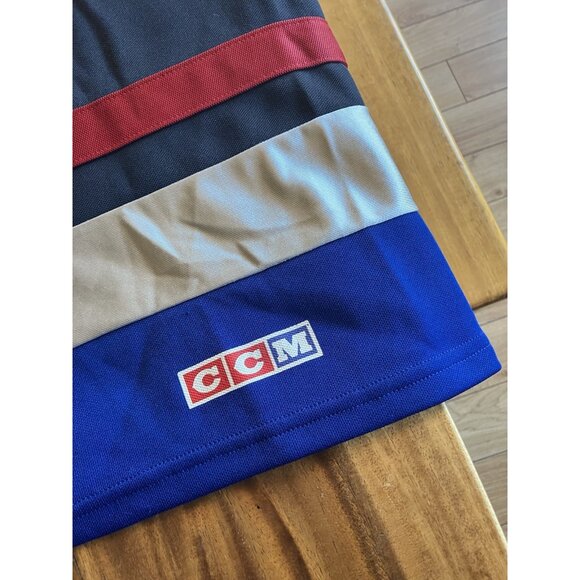 Vintage CCM NHL Vancouver Canucks Blank Blue Jersey Size XL 1990’s - Picture 16 of 16